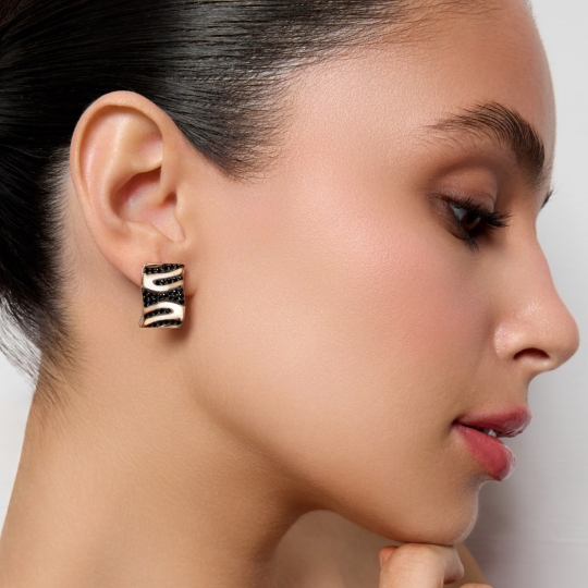 Одиночная серьга из золота с фианитом