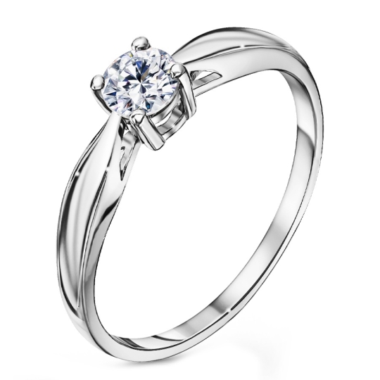 Кольцо из серебра с фианитами