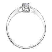 Кольцо из серебра с фианитом