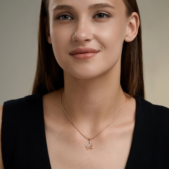 Подвеска из золота с бриллиантом 