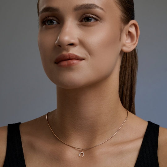 Подвеска из белого золота с фианитами