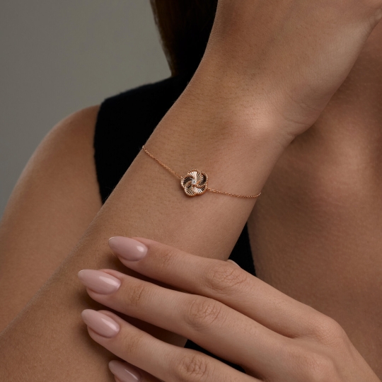 Подвеска из золота с фианитом