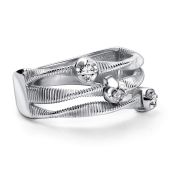 Кольцо из серебра с бриллиантом