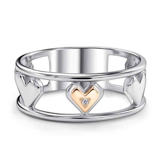 Кольцо из серебра с золотой вставкой и бриллиантом