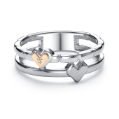 Кольцо из серебра с золотой вставкой и бриллиантом