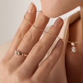 Кольцо из золота с бриллиантами