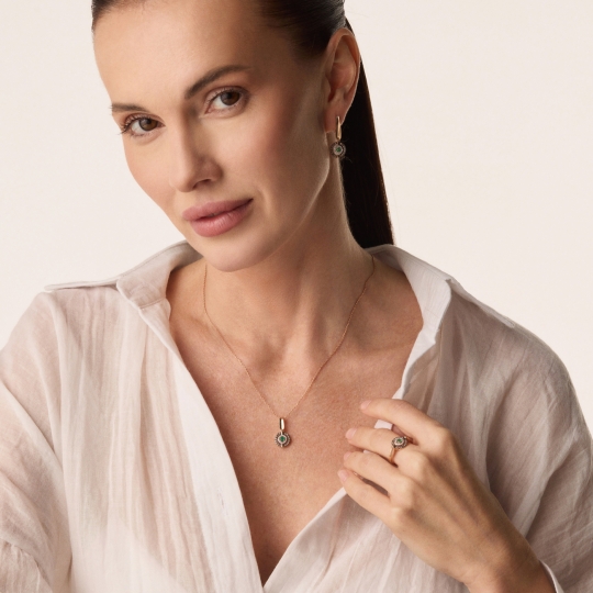 Подвеска из золота с фианитами