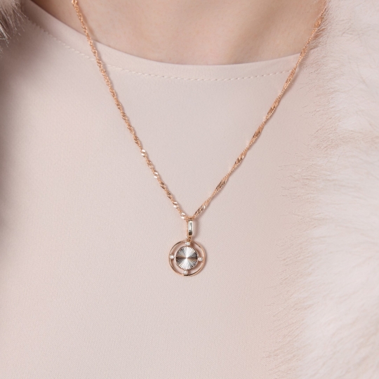 Серьги из золота с алмазной гранью и фианитами