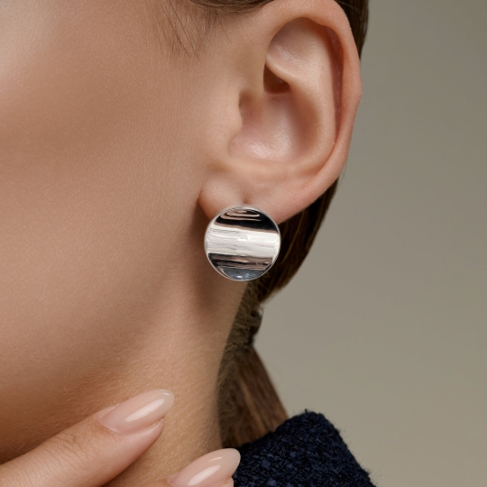 Серьги из серебра с ювелирными кристаллами