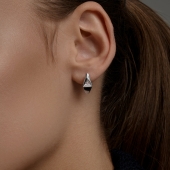 Серьги из серебра с фианитами