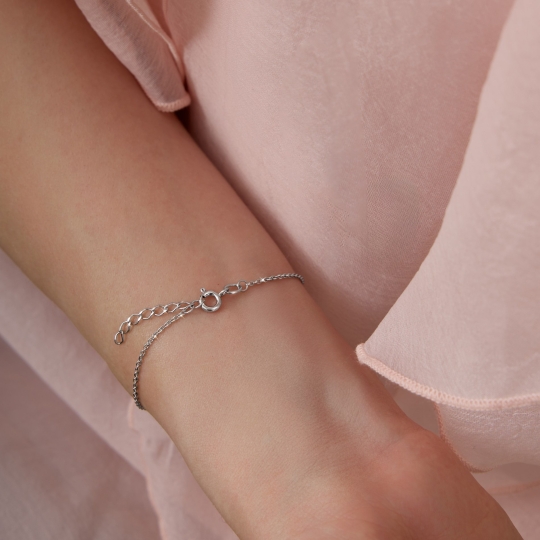 Браслет из серебра с фианитами