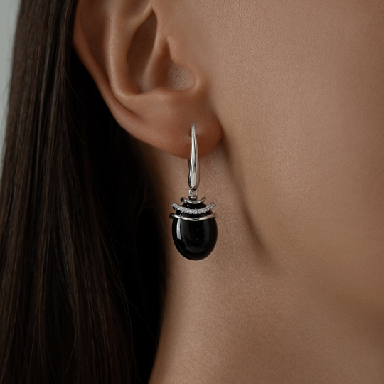 Серьги из серебра с фианитами