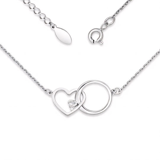 Колье из серебра с бриллиантом