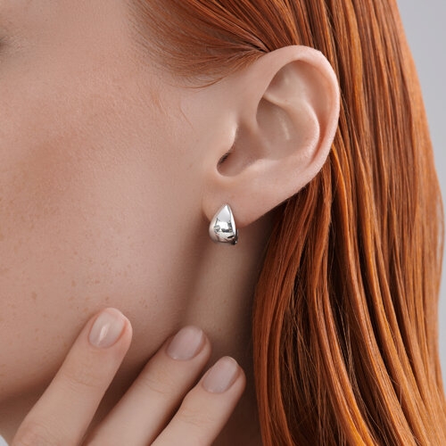 Серьги из серебра с фианитами