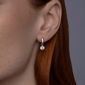 Серьги из серебра с фианитами