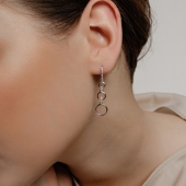 Серьги из серебра с фианитами 