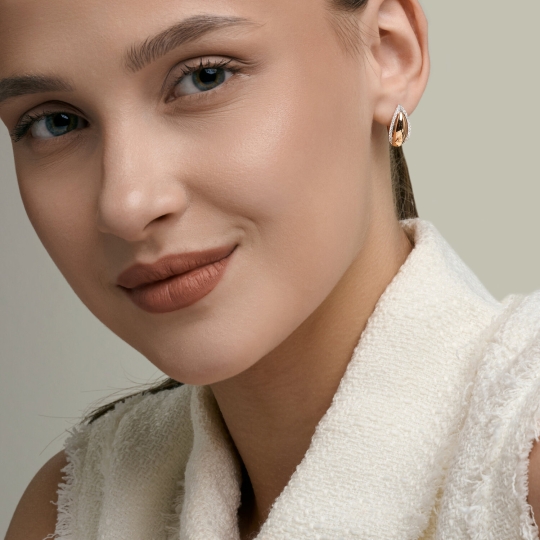 Серьги из золота с бриллиантами и сапфирами