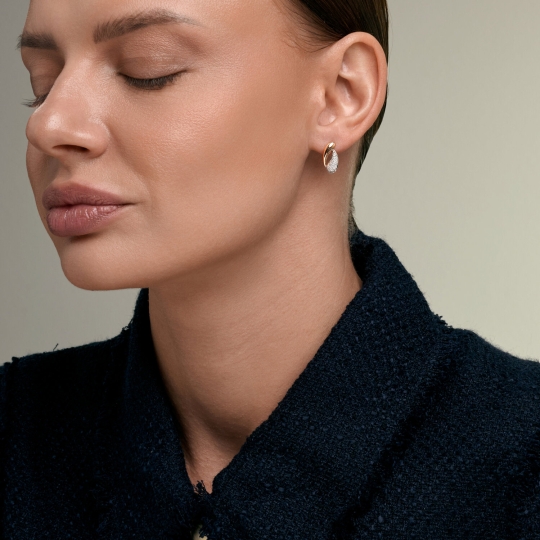 Подвеска из золота с фианитами