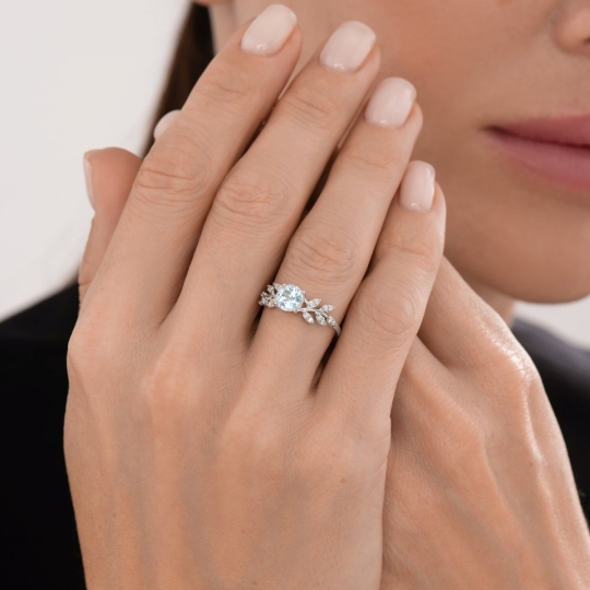 Кольцо из серебра с чернением "День и ночь"