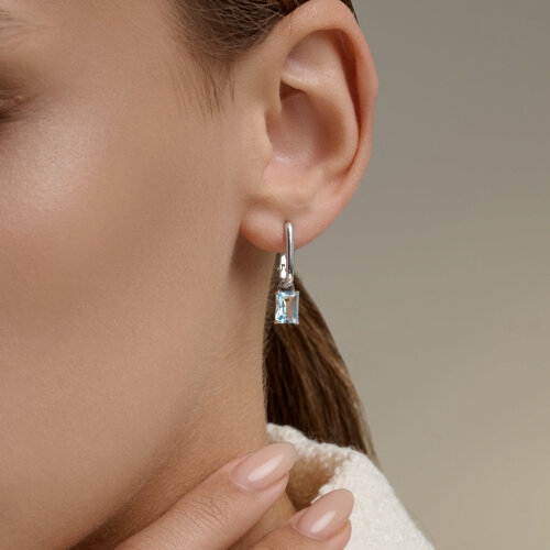 Кольцо из серебра с топазом