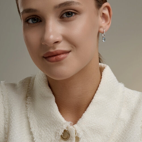 Кольцо из серебра с топазом