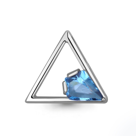 Кольцо из серебра с ювелирным кристаллом