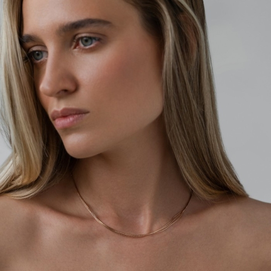 Колье из золота с фианитами