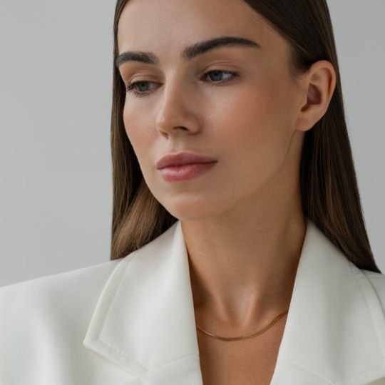 Колье из золота с фианитами