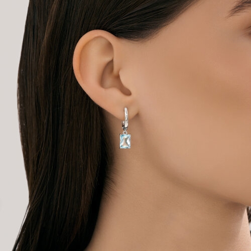 Кольцо из серебра с топазом