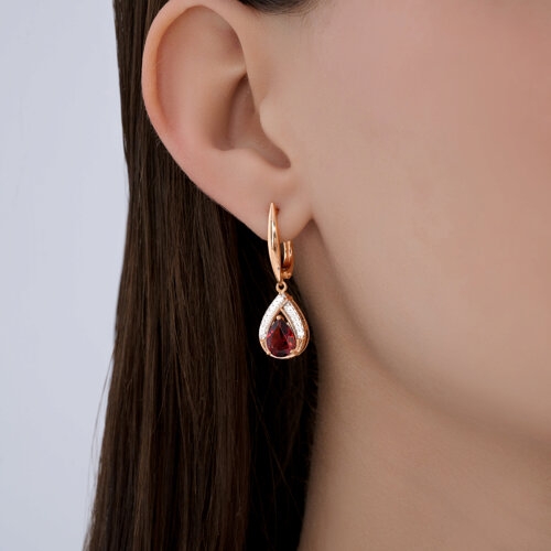 Серьги из серебра с ювелирными кристаллами