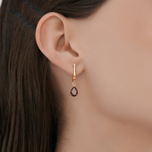 Серьги из серебра с фианитами 