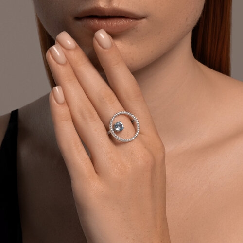 Кольцо-печатка из серебра с ониксом