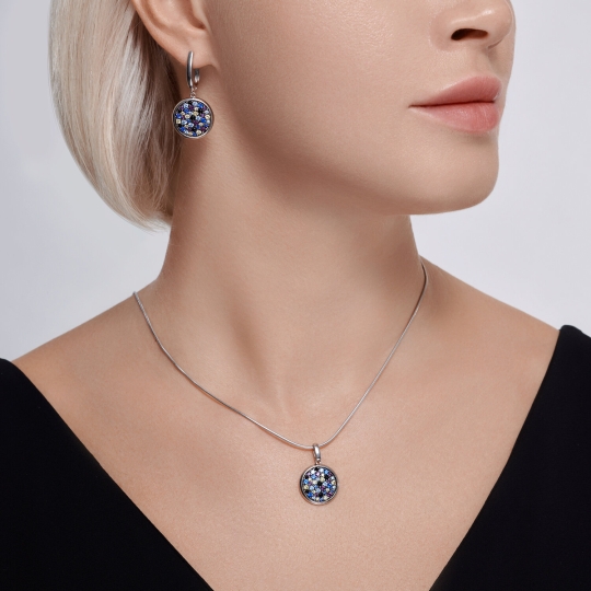 Кольцо из серебра с фианитами