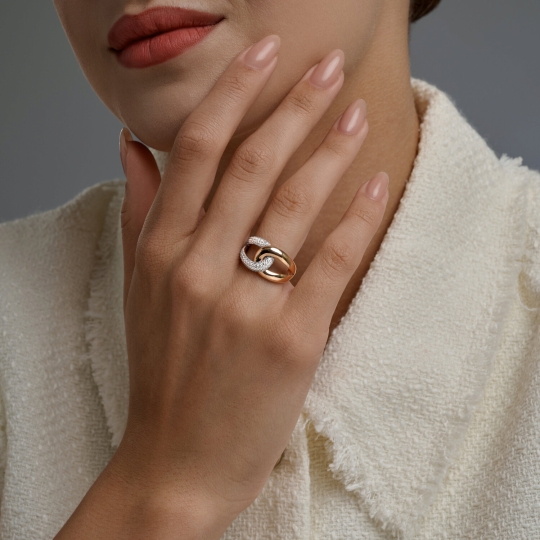 Кольцо из золота с бриллиантами