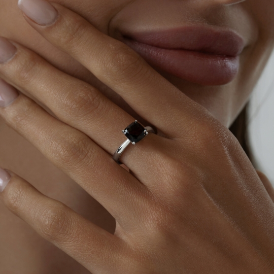 Кольцо из серебра с ситаллом и фианитами