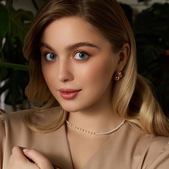 Бусы из золота с жемчугом