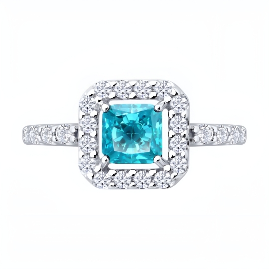 Кольцо из серебра с фианитами