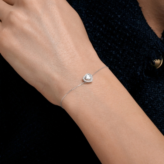 Подвеска из белого золота с фианитами