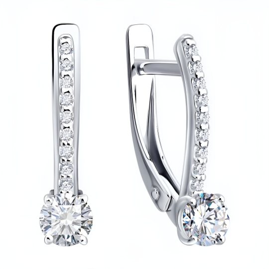 Кольцо из серебра с выращенными бриллиантами