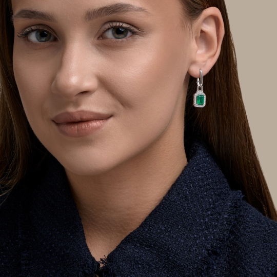 Кольцо из серебра с агатом и фианитами