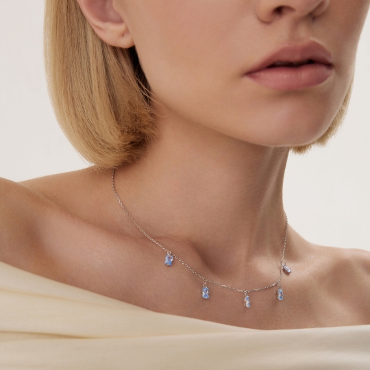 Колье из серебра с фианитами