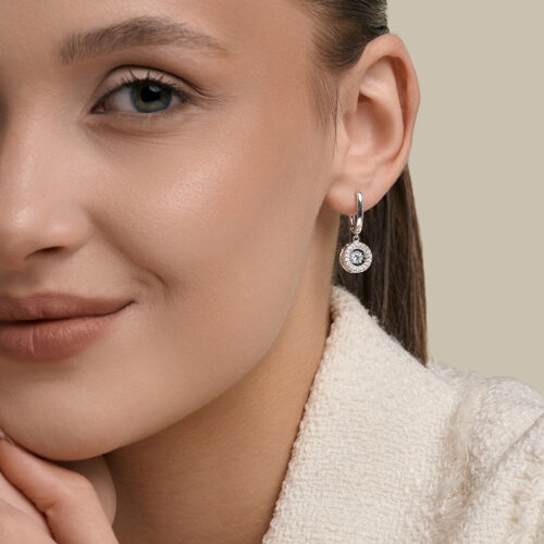 Серьги из серебра с фианитами