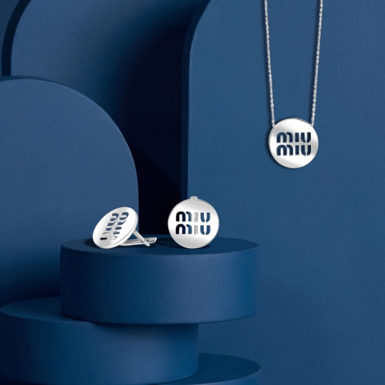 Серьги из серебра с ювелирными кристаллами