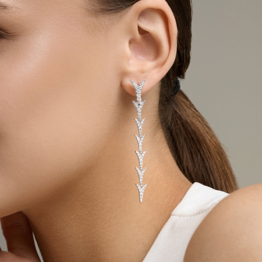 Кольцо из серебра с фианитами