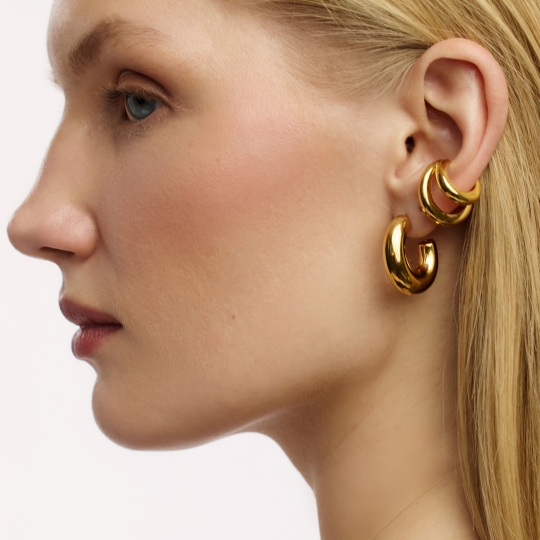 Серьги из серебра с ювелирными кристаллами