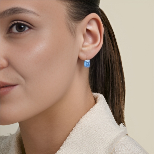 Серьги из серебра с фианитами
