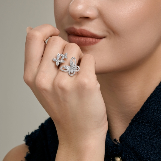Серьги из серебра с фианитами