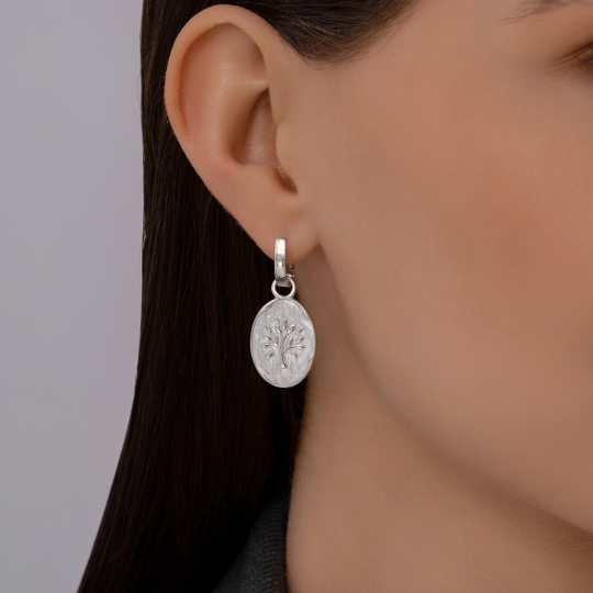 Серьги из серебра с фианитами