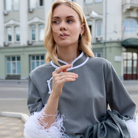 Серьга-кафф из серебра с фианитами