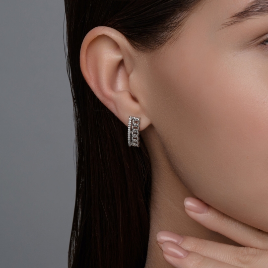 Серьги из серебра с фианитами